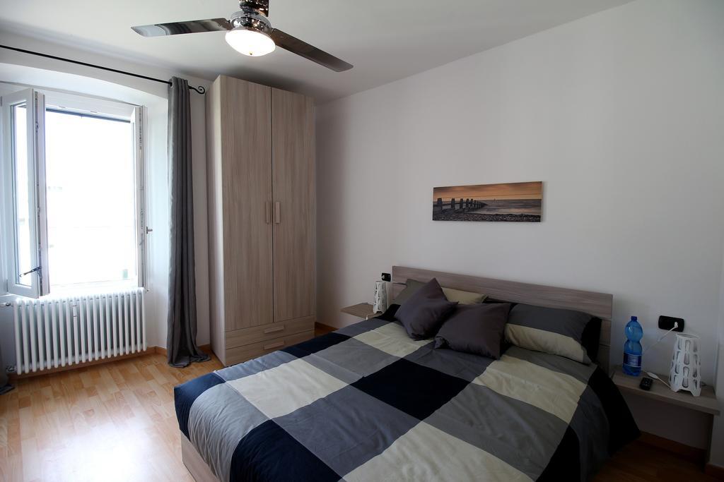 Chalet Del Tiglio Hotel Como Room photo